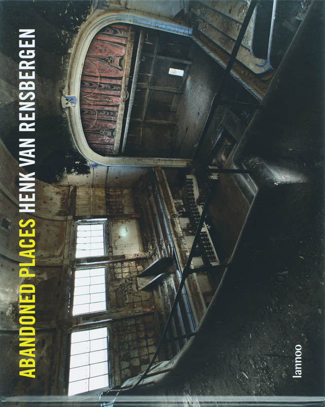 Omslag van Abandoned places