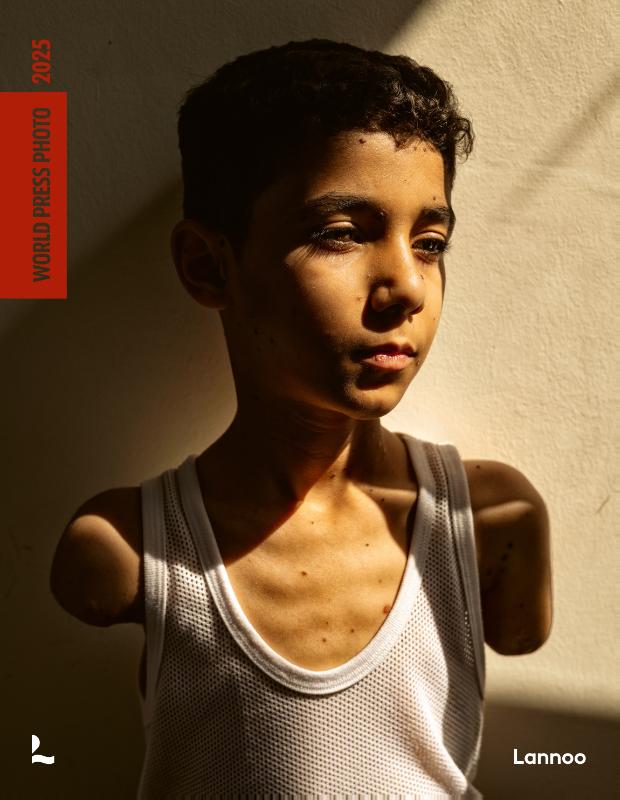 Omslag van World Press Photo 2025