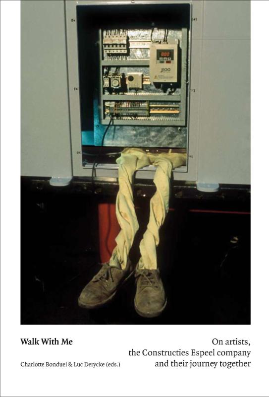 Omslag van Walk with me (engelstalig)