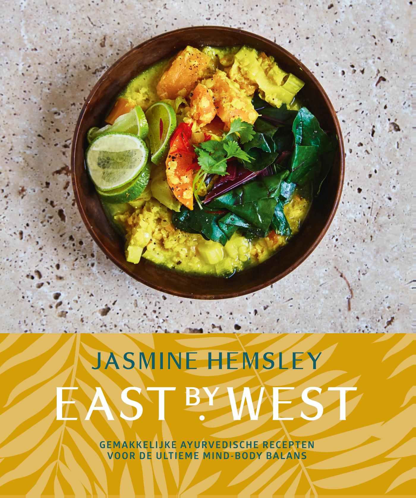 Omslag van East by West