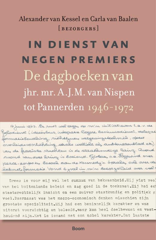 Omslag van In dienst van negen premiers
