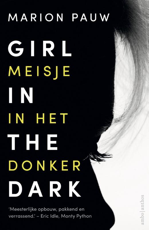 Omslag van Girl in te dark / meisje in het donker
