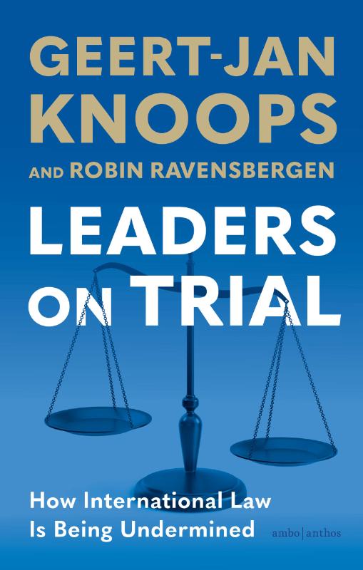 Omslag van Leaders Facing Court