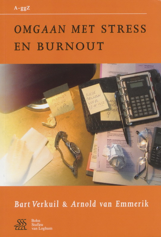 Omslag van Omgaan met stress en burnout