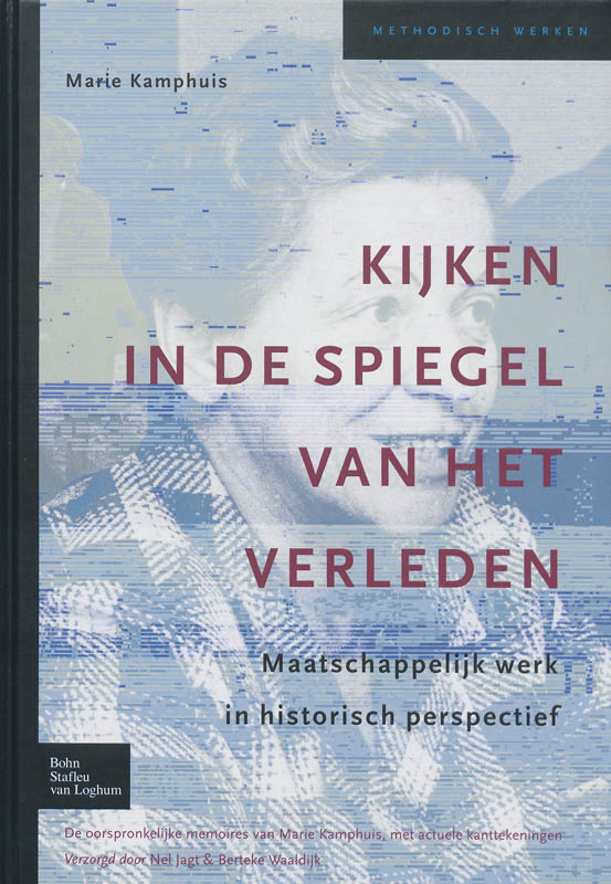 Omslag van Kijken in de spiegel van het verleden