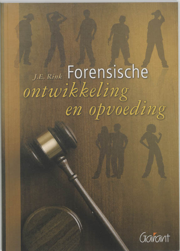 Omslag van Forensische ontwikkeling en opvoeding