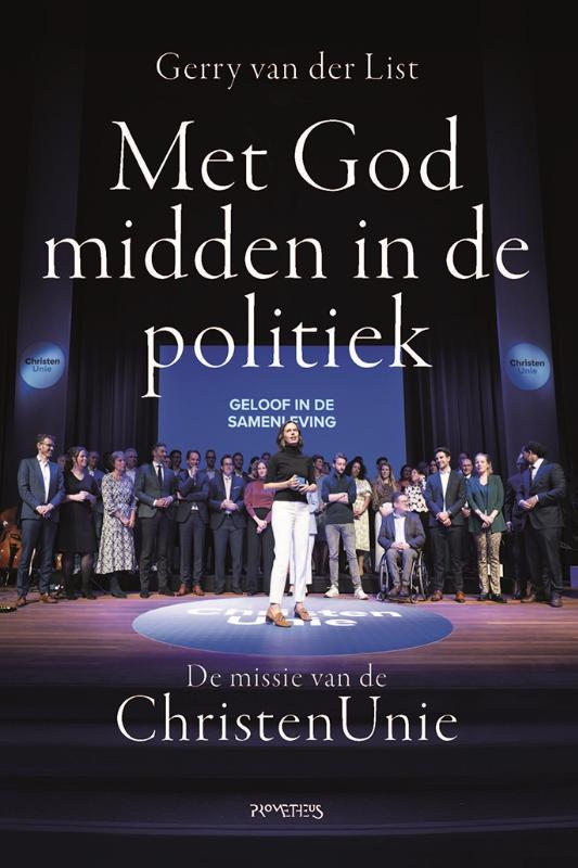 Omslag van Met God midden in de politiek