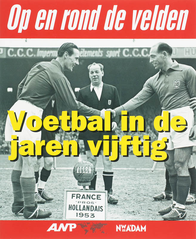 Omslag van Voetbal in de jaren vijftig