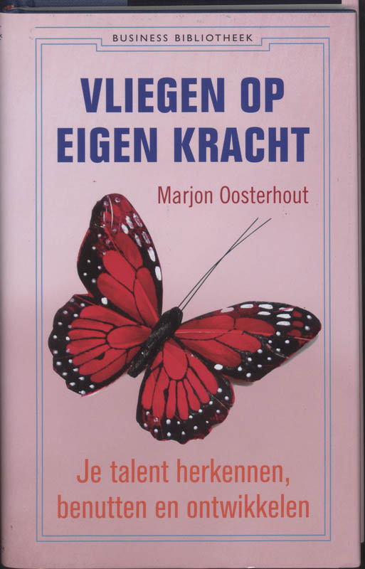 Omslag van Vliegen op eigen kracht