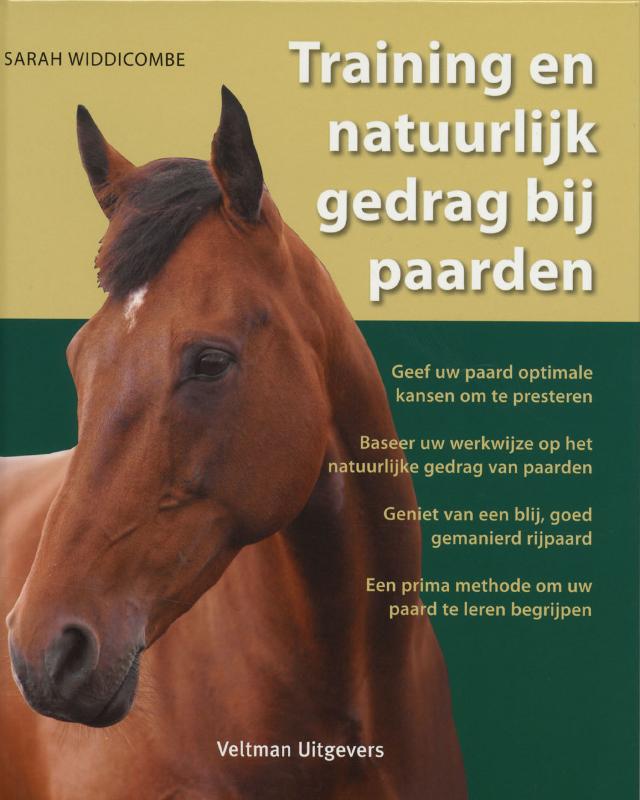 Omslag van Training en natuurlijk gedrag bij paarden
