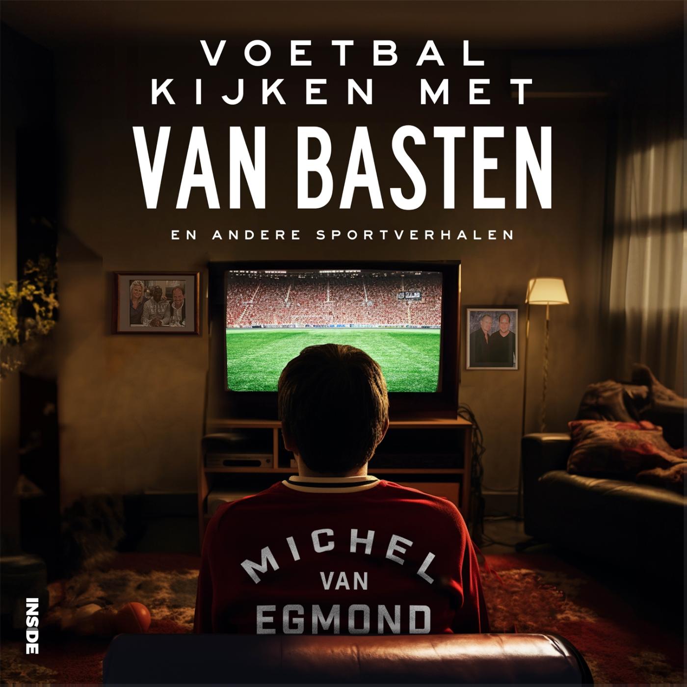 Omslag van Voetbal kijken met Van Basten