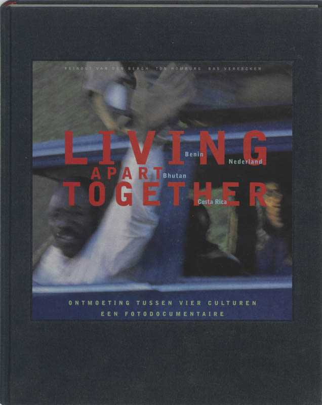 Omslag van Living apart together