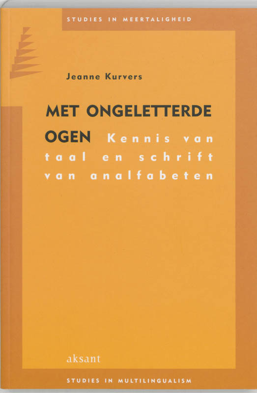 Omslag van Met ongeletterde ogen