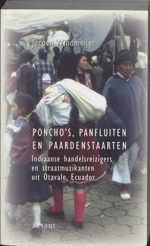 Omslag van Poncho's, panfluiten en paardenstaarten