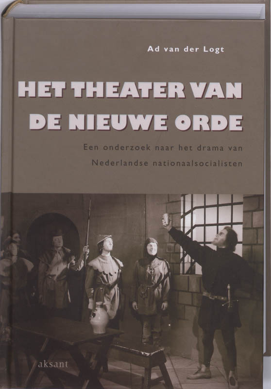 Omslag van Het theater van de nieuwe orde
