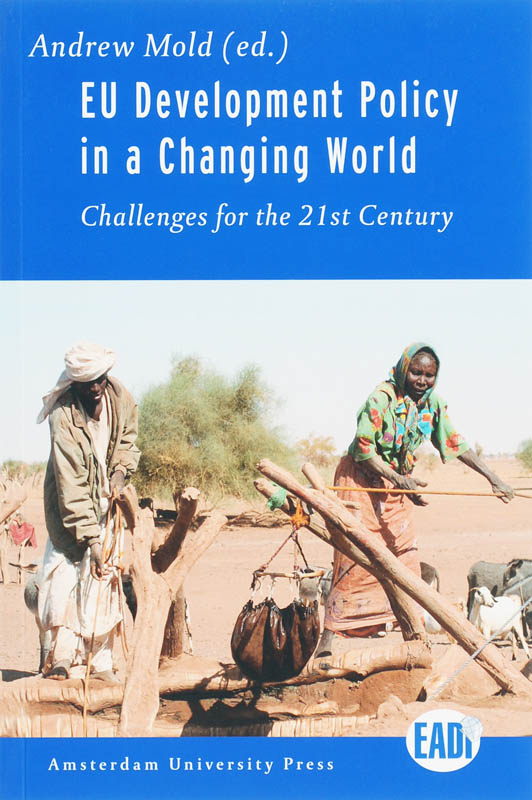 Omslag van EU Development Policy in a Changing World
