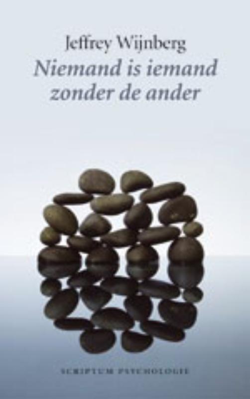 Omslag van Niemand is iemand zonder de ander