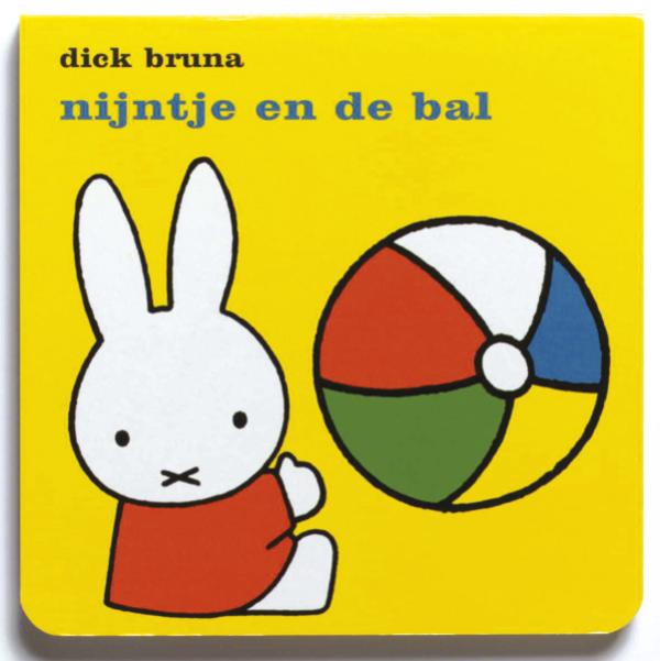 Omslag van Nijntje en de bal
