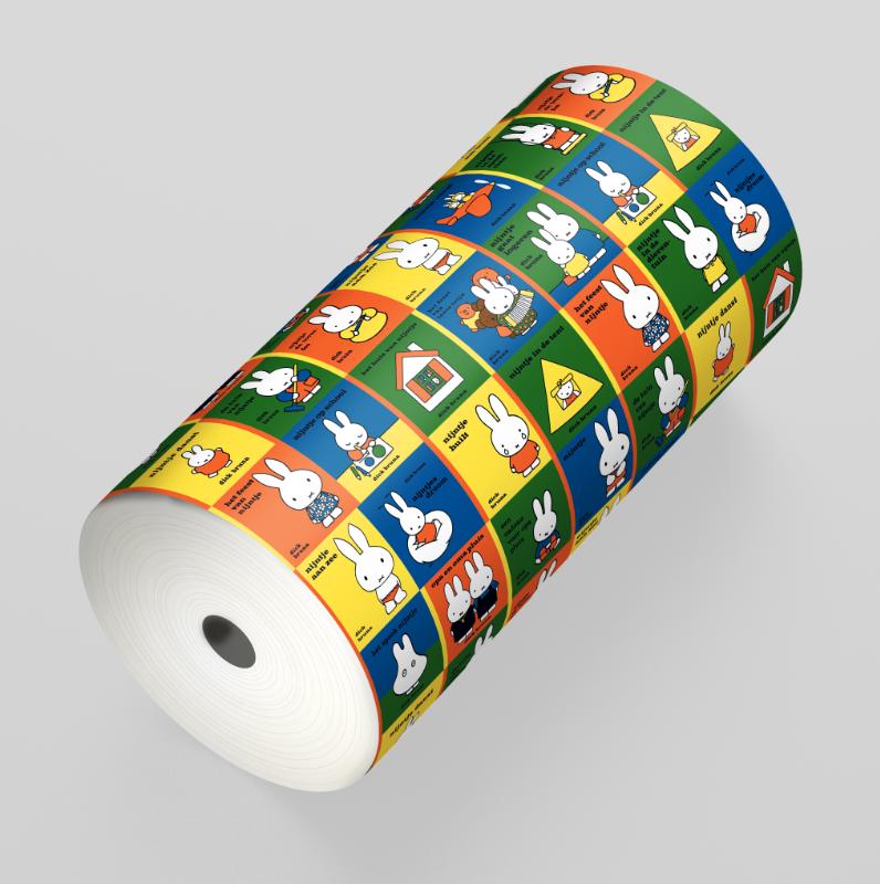 Omslag van nijntje inpakpapier