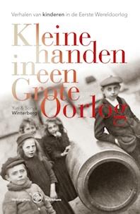 Omslag van Kleine handen in een grote oorlog