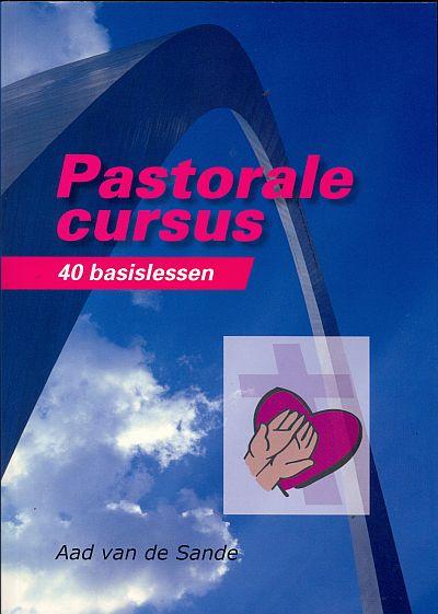 Omslag van Pastorale cursus 40 basislessen