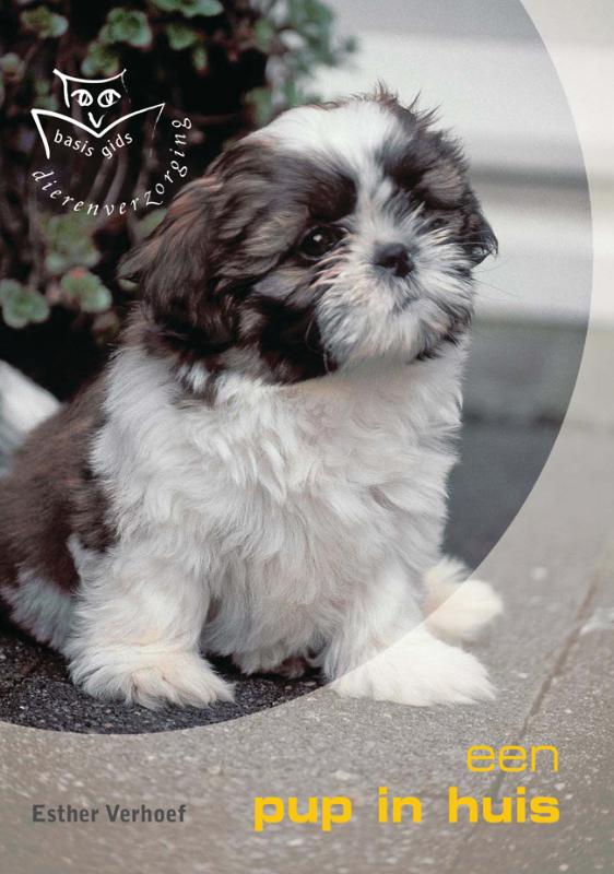 Omslag van Een pup in huis