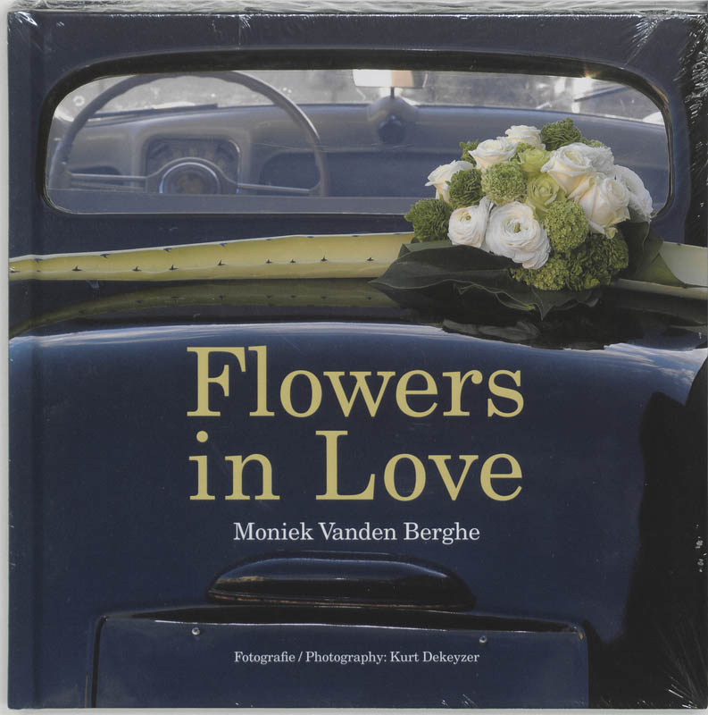 Omslag van Flowers in Love