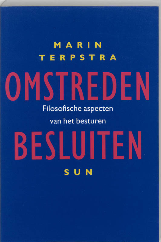Omslag van Omstreden besluiten