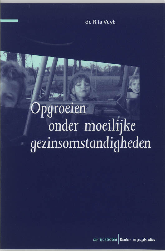 Omslag van Opgroeien onder moeilijke gezinsomstandigheden