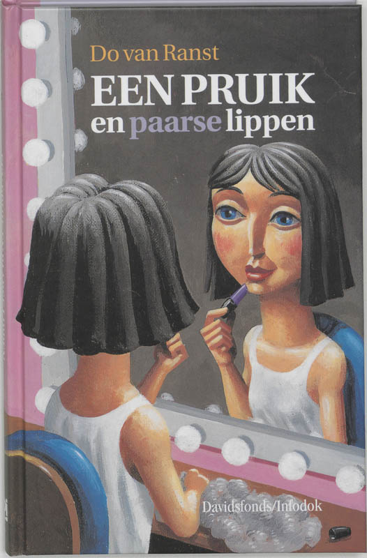 Omslag van Een pruik en paarse lippen