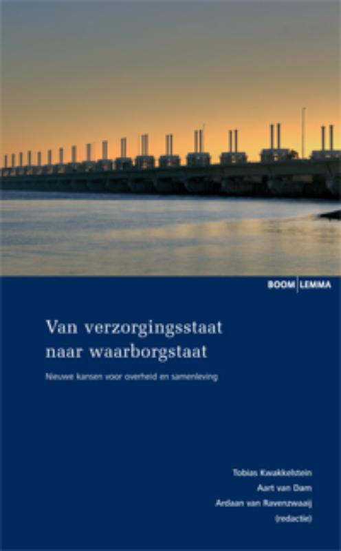 Omslag van Van verzorgingsstaat naar waarborgstaat