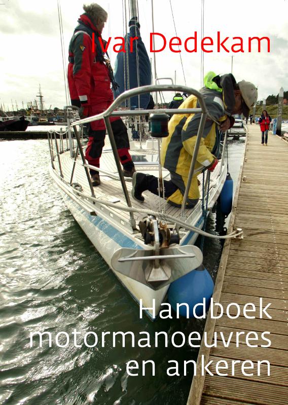Omslag van Handboek motormanoeuvres en ankeren