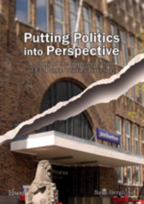 Omslag van Putting Politics into perspective