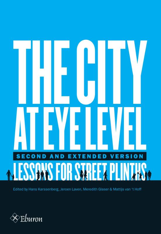 Omslag van The city at eye level