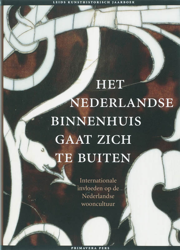 Omslag van Het Nederlandse binnenhuis gaat zich te buiten