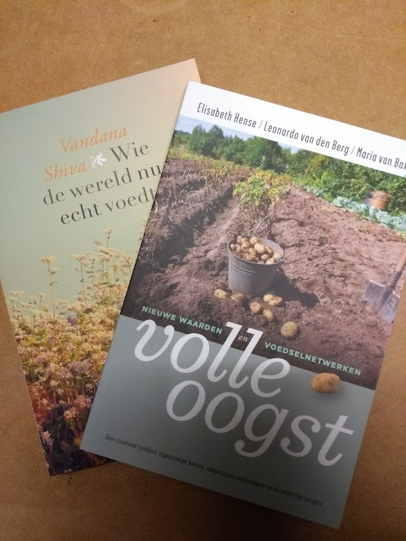 Omslag van Dubbelpakket Wie de wereld nu echt voedt / Volle oogst