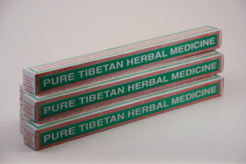 Omslag van Tibetaanse wierookstokjes Pure Tibetan Herbal Medicine
