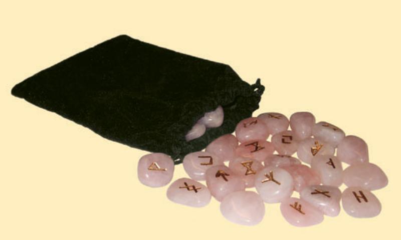 Omslag van Runensteentjes van Rozenkwarts (ca. 25 stuks)