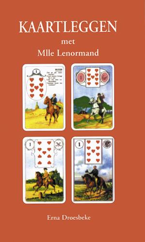 Omslag van Kaartleggen met Mlle Lenormand