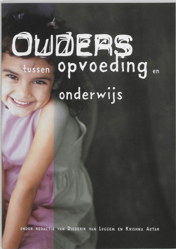 Omslag van Ouders tussen opvoeding en onderwijs
