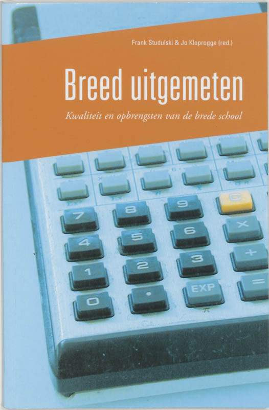 Omslag van Breed uitgemeten