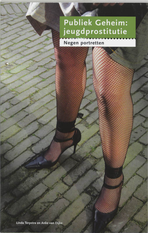 Omslag van Publiek Geheim : jeugdprostitutie