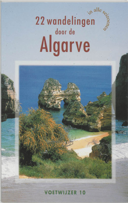 Omslag van 22 wandelingen door de Algarve