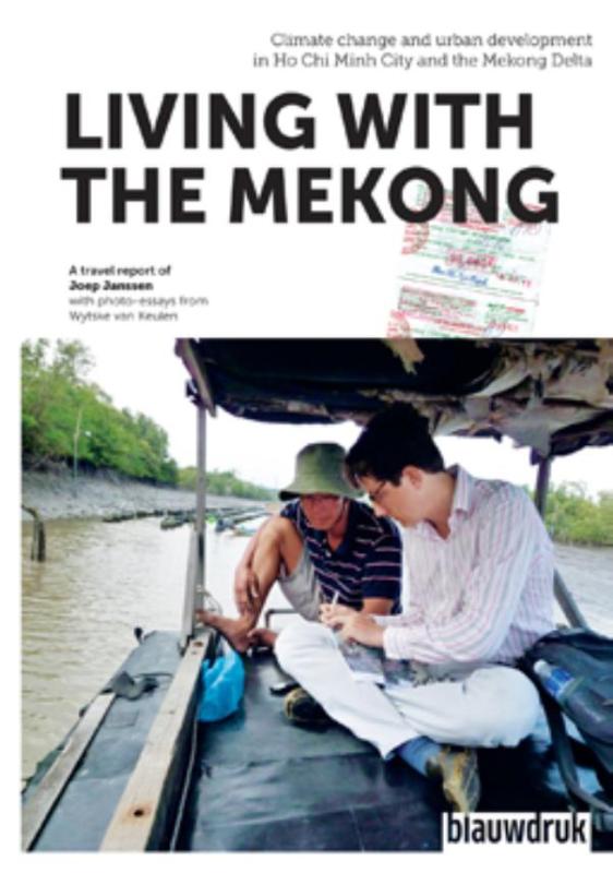 Omslag van Living with the Mekong