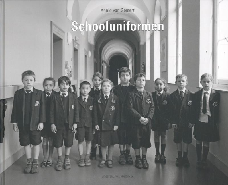 Omslag van Schooluniformen