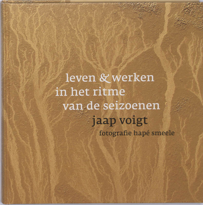 Omslag van Leven en werken in het ritme van de seizoenen