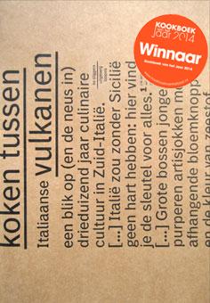 Omslag van Koken tussen Italiaanse vulkanen