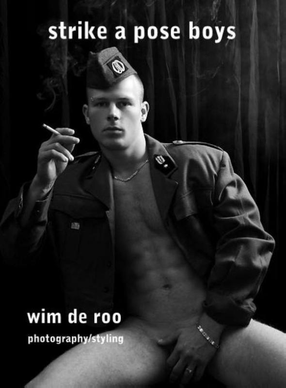 Omslag van Strike a pose boys