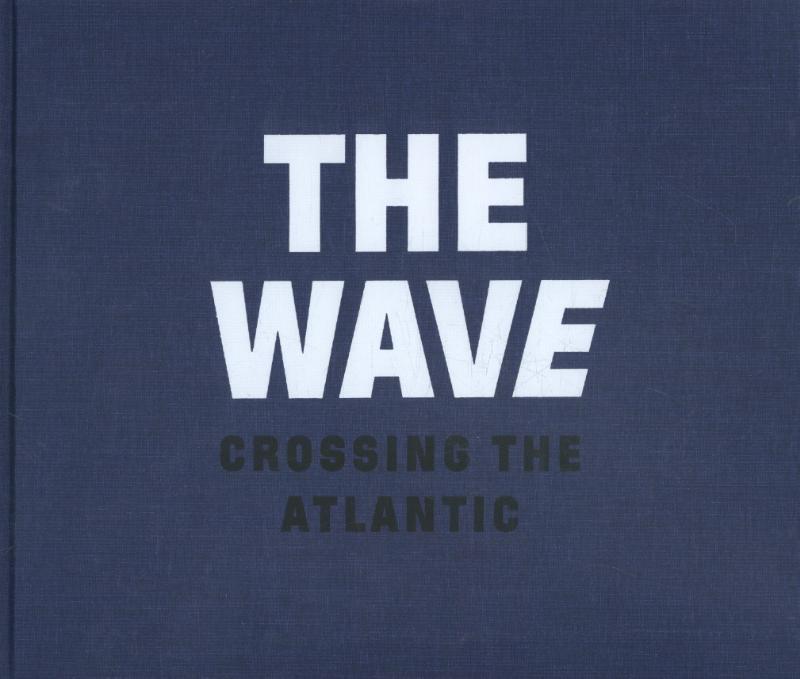 Omslag van The wave, crossing the Atlantic