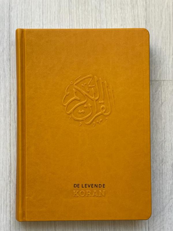 Omslag van De Levende Koran 2e Druk (Hardcover)